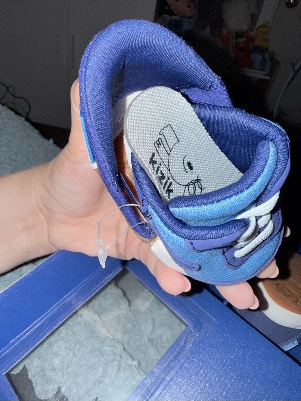 Baby Kizik sneakers